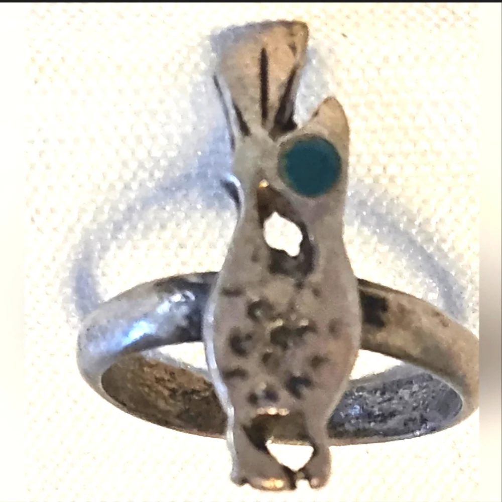 Vintage Navajo Southwest Turquoise Hand Cut Roadrunner Ring Size 5 1950-1960